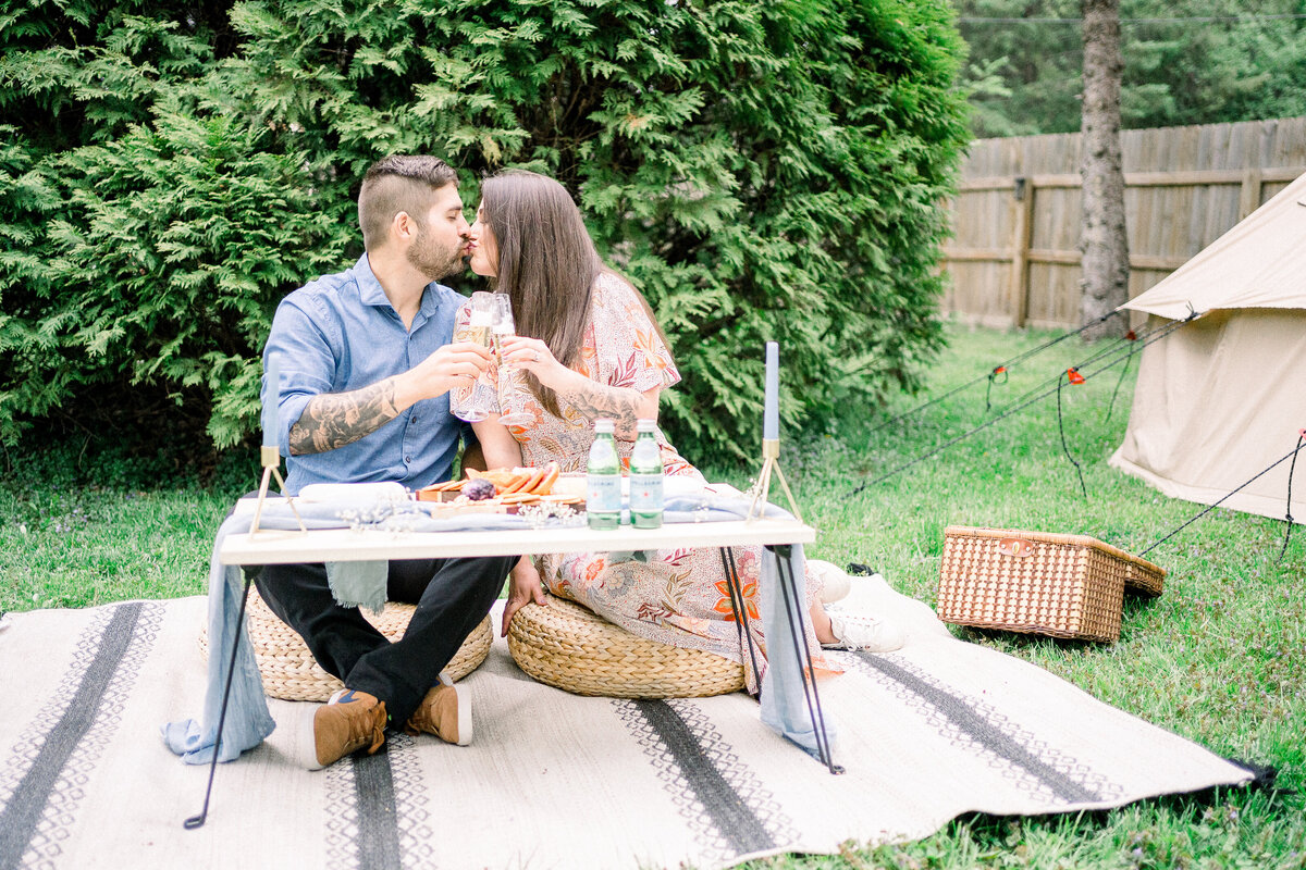 Picnie-North-glamping-tents-minneapolis-backyard-tents-Twin-Cities-Glamorous-Camping-Experiences-2021-Photography-Rachel-Elle-Photography24