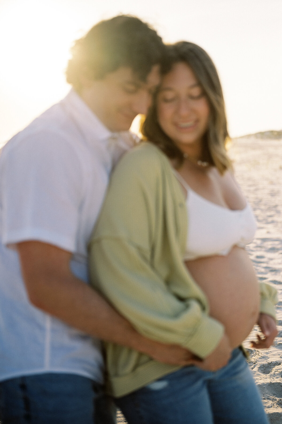 CapeMayLighthouse_BeachMaternitySession_TaylorNicollePhoto-20