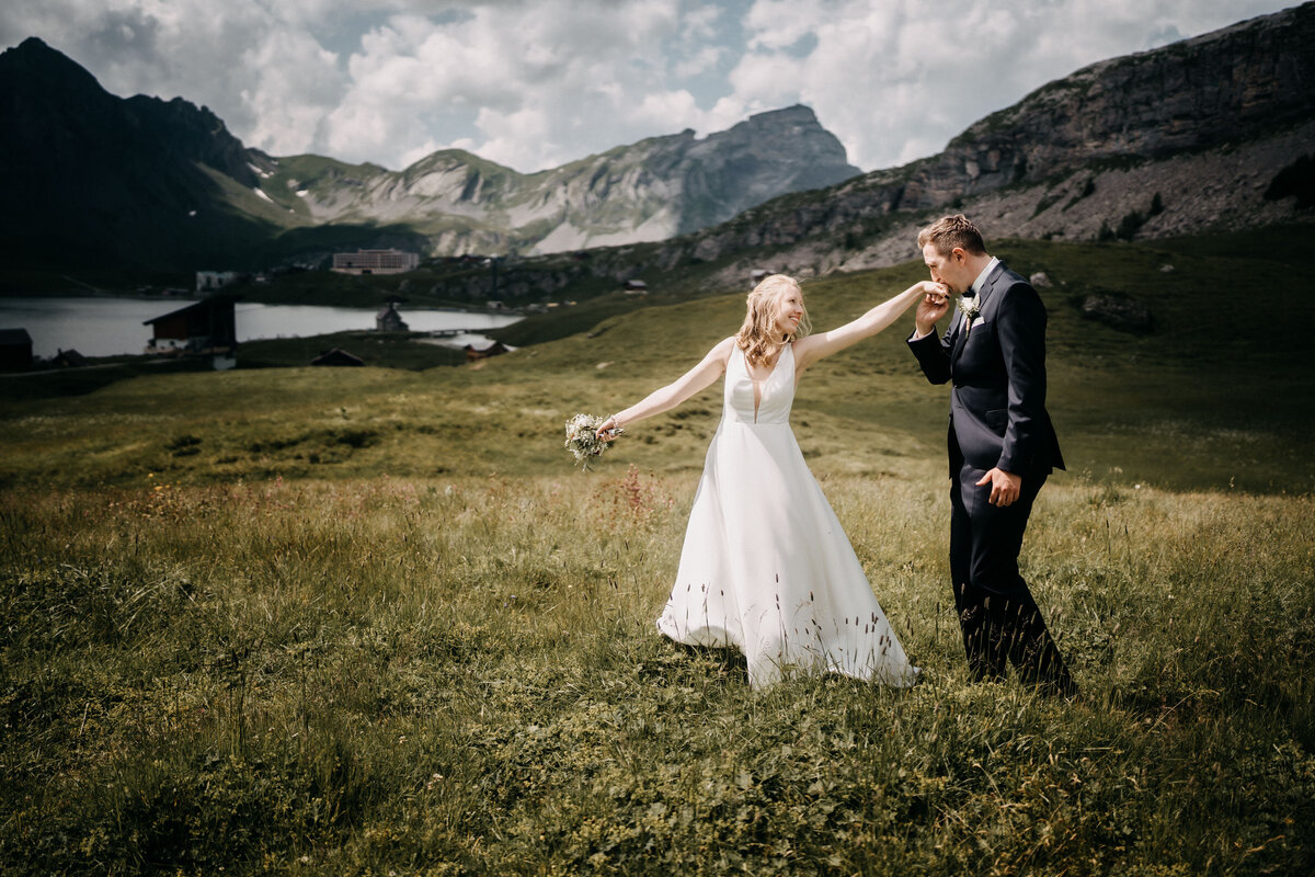 hochzeit-in-den-bergen-schweiz_043