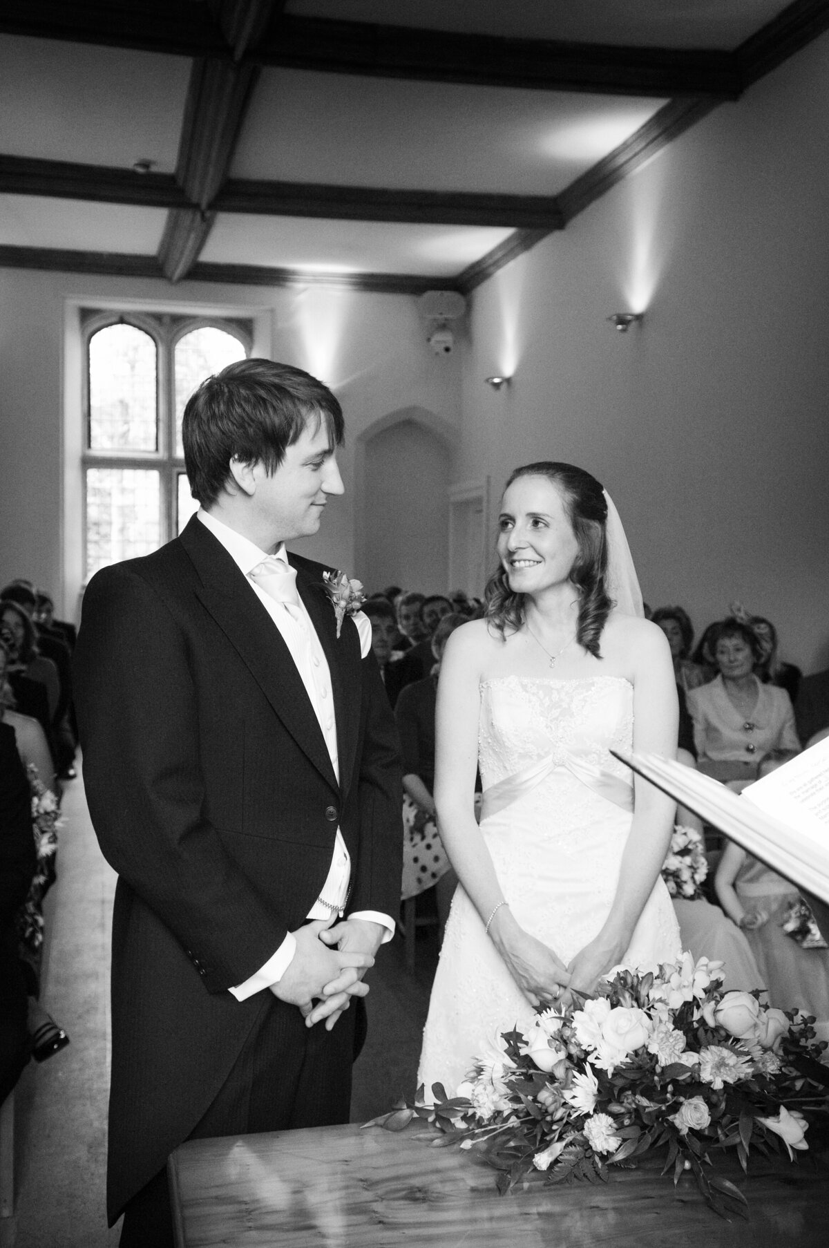 Notley-Abbey-wedding-photography-1058-2