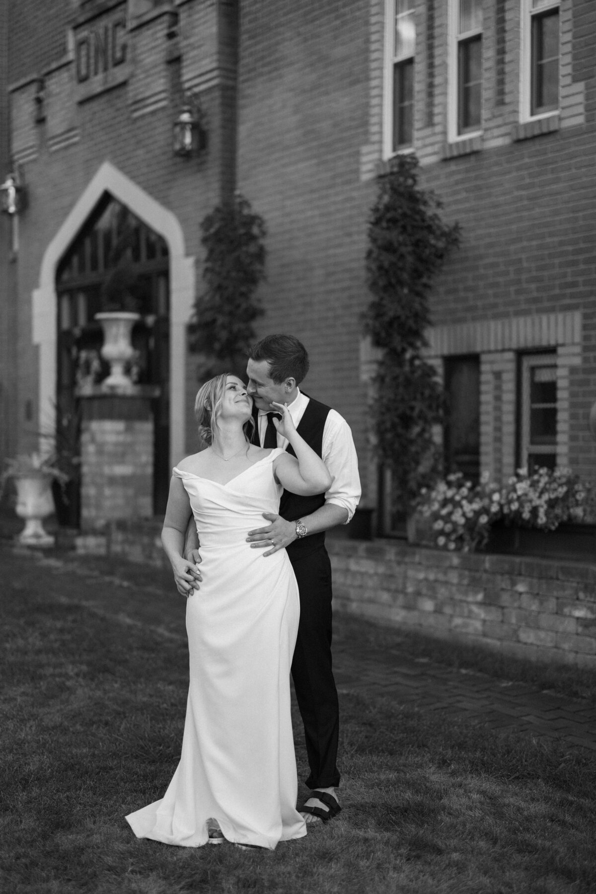 beth+logan44094