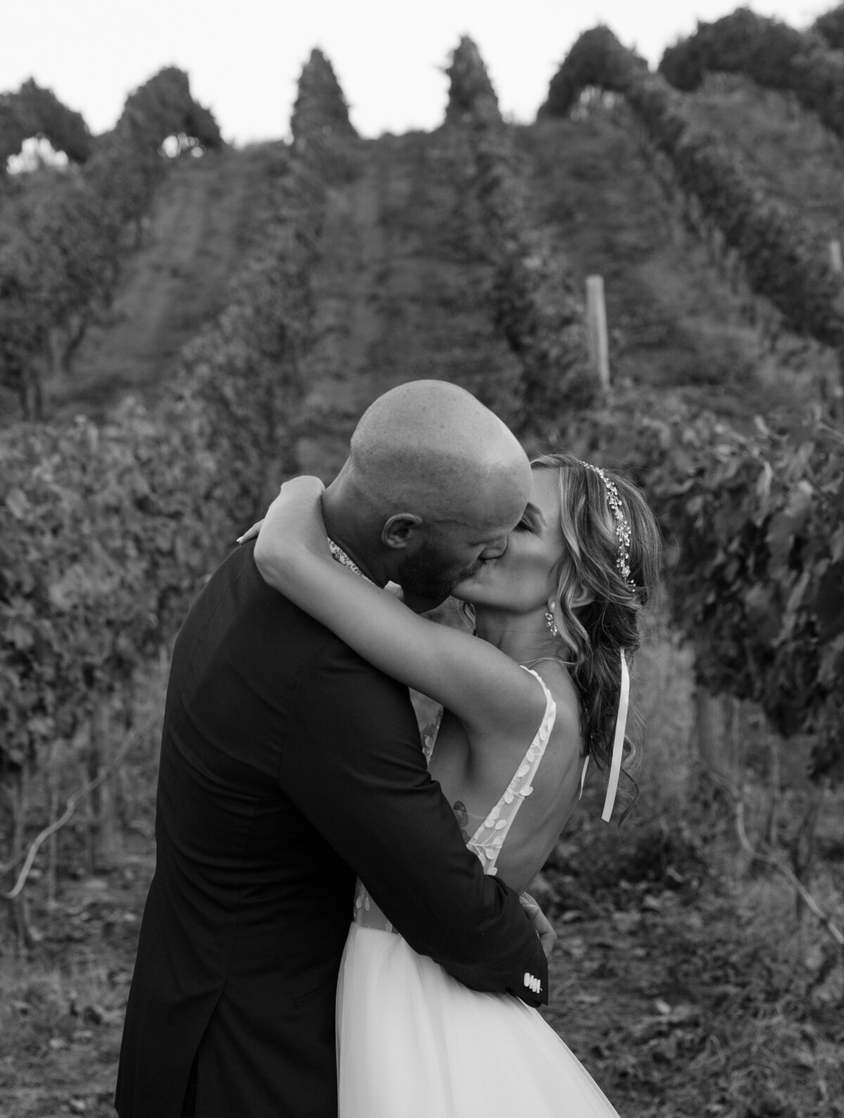 romantic-wedding-couples-session