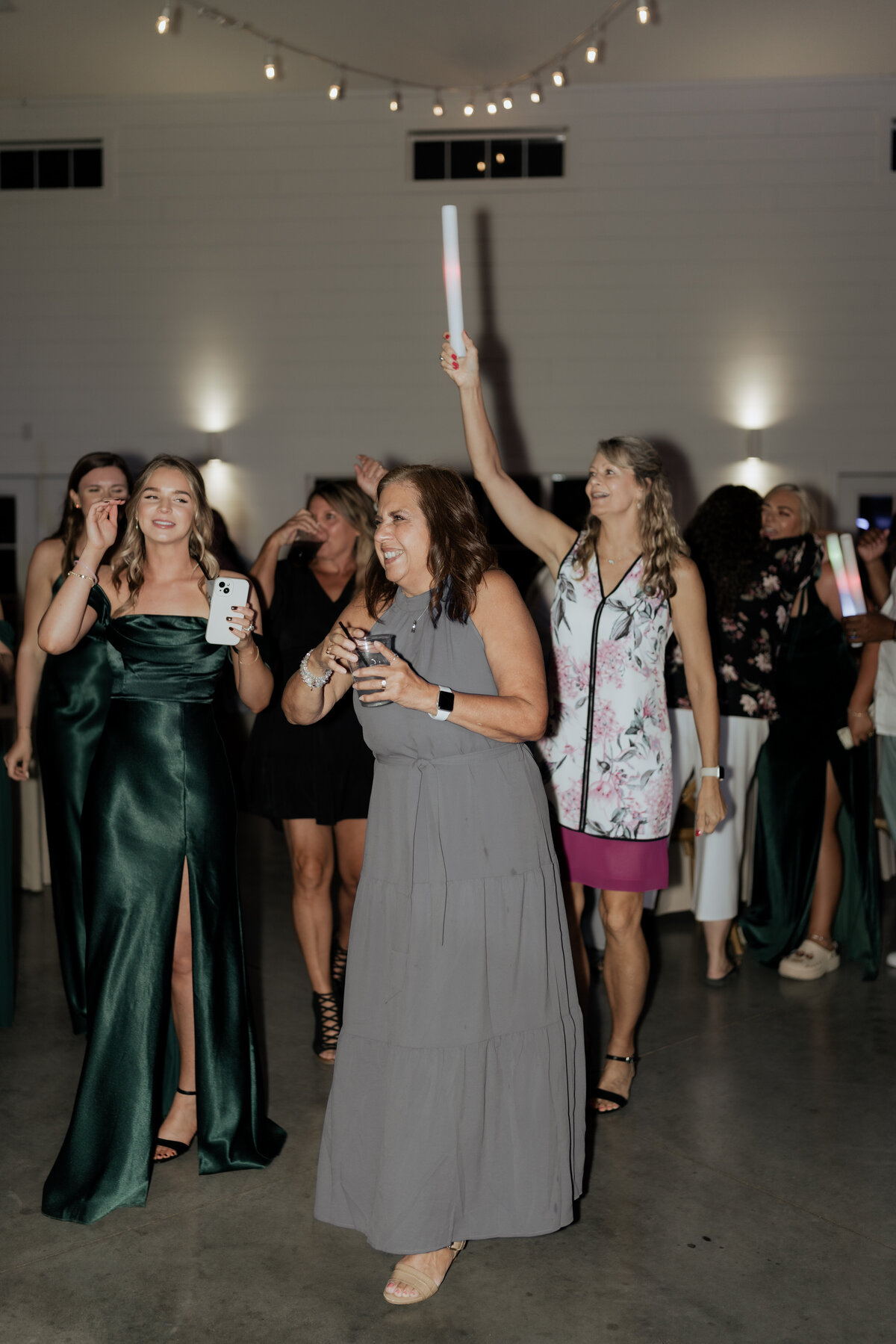 pile-wedding-1108