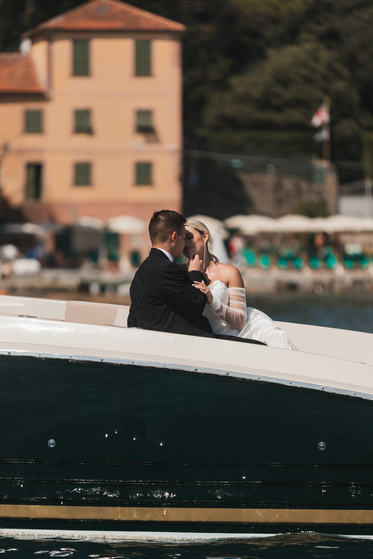 Destination elopement photographer and planner.  Specializing in all inclusive elopement packages. 
