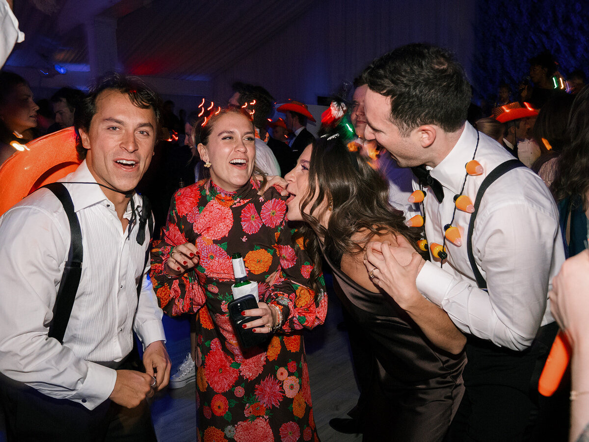 jessie-ben-wedding-dancing-138