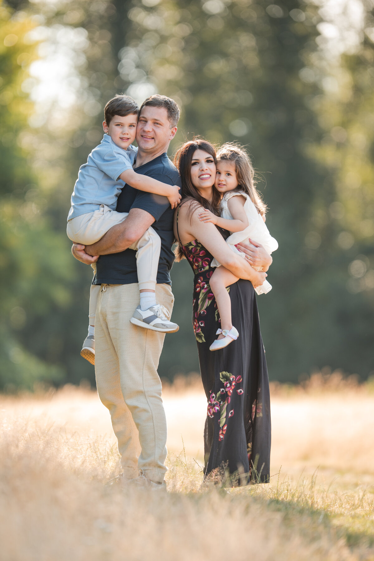 Family Photographer Seattle | Heleyna Holmes Photography