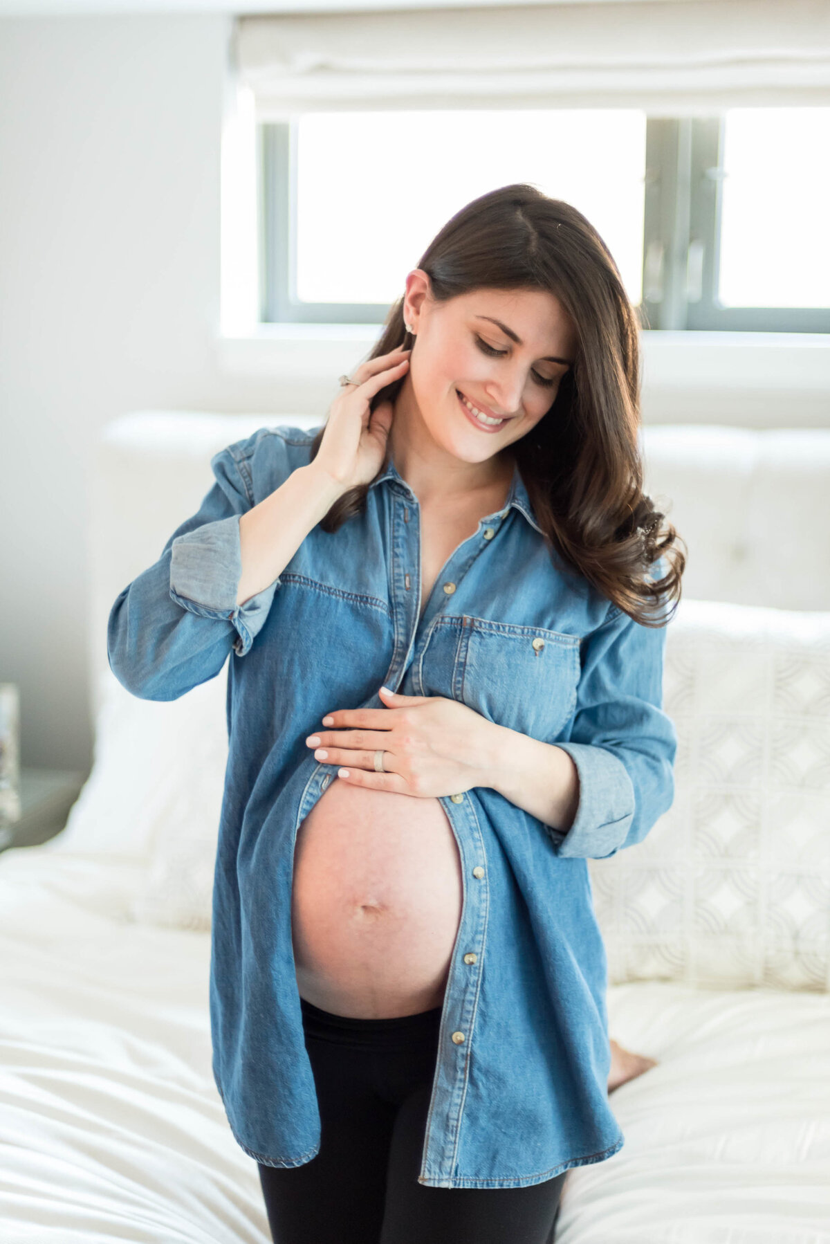 Boston-Maternity-Photographer-at-home-session-13