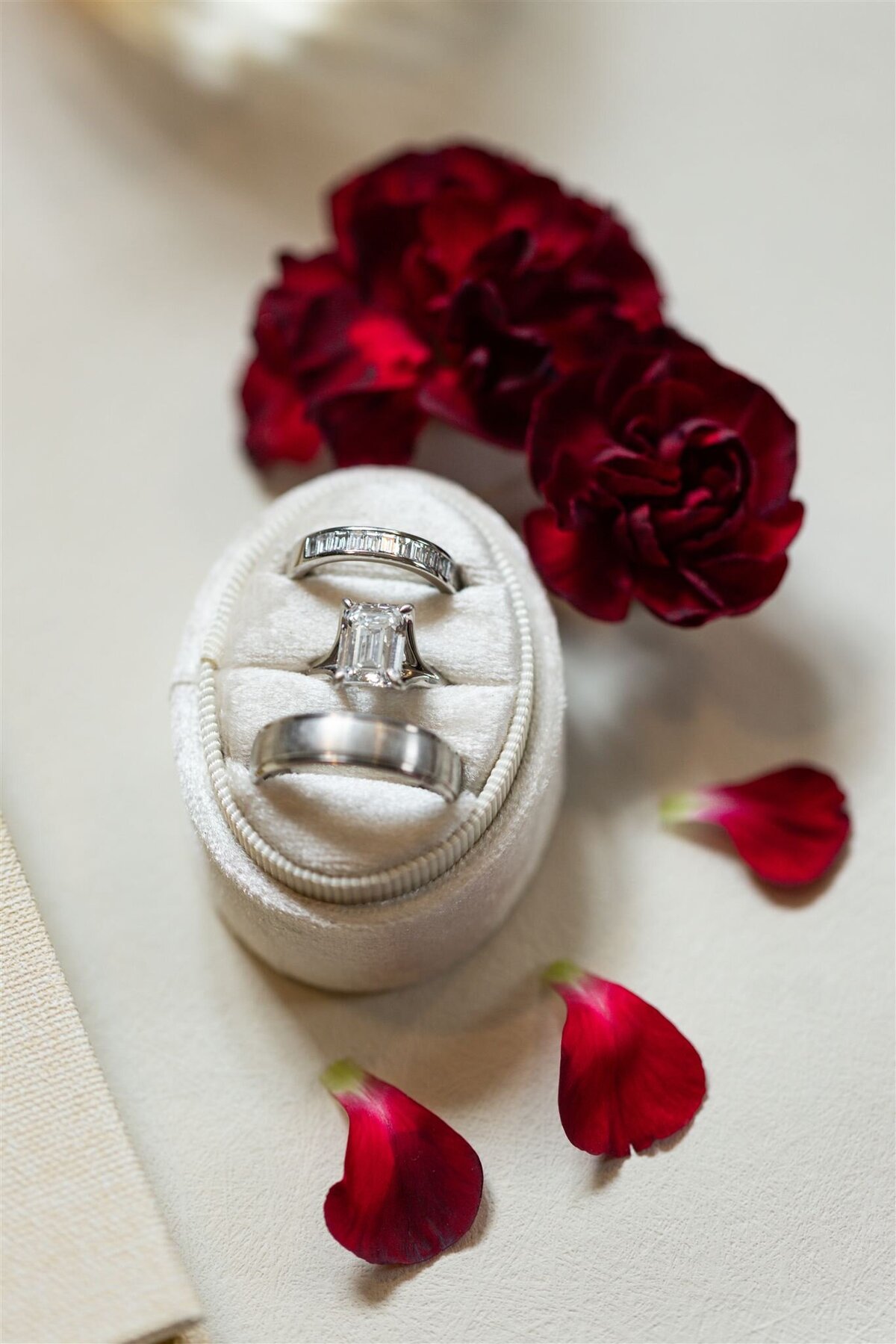 Rebecca & Mike_Sneak Peek-100CANON2_websize