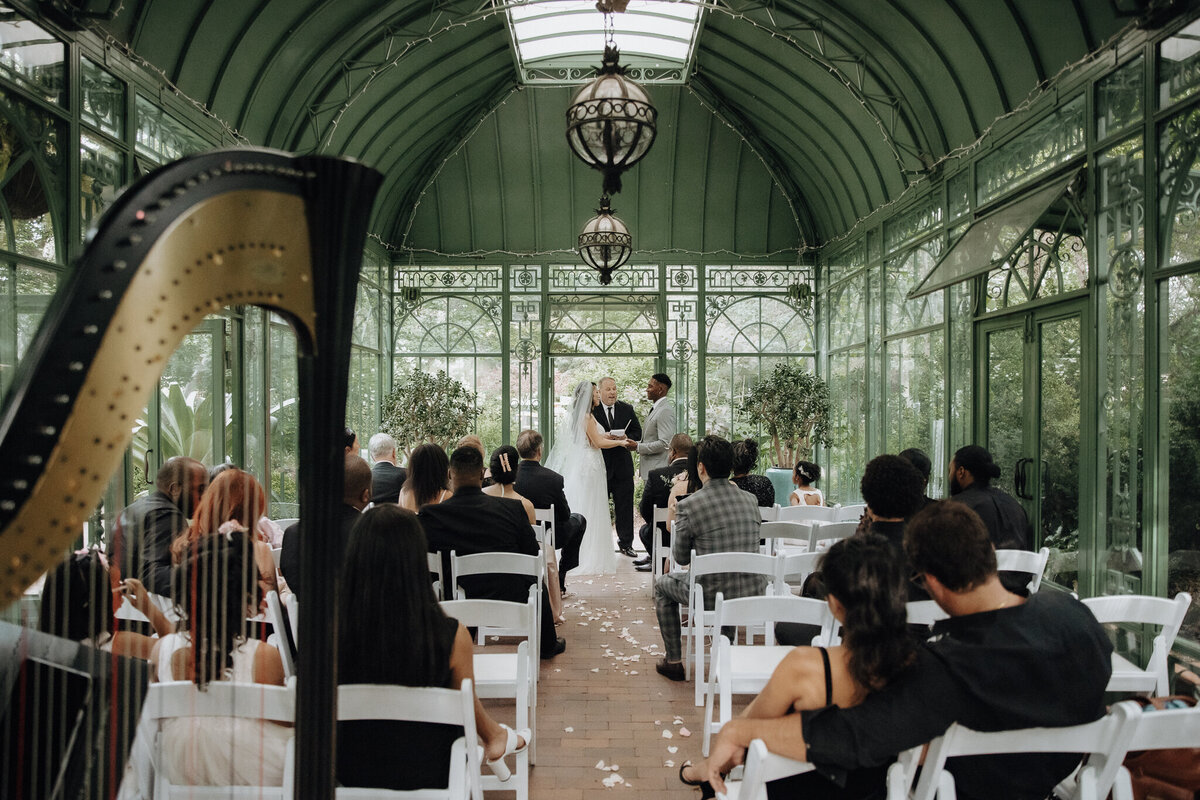 woodlands-mosaic-solarium-wedding-denver-botanic-gardens