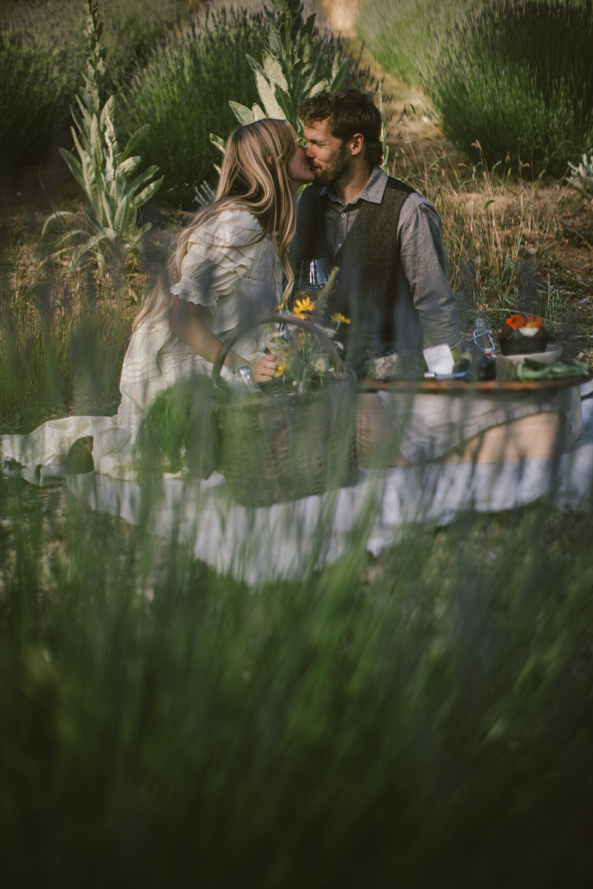 Detail from a Lavender & Black elopement