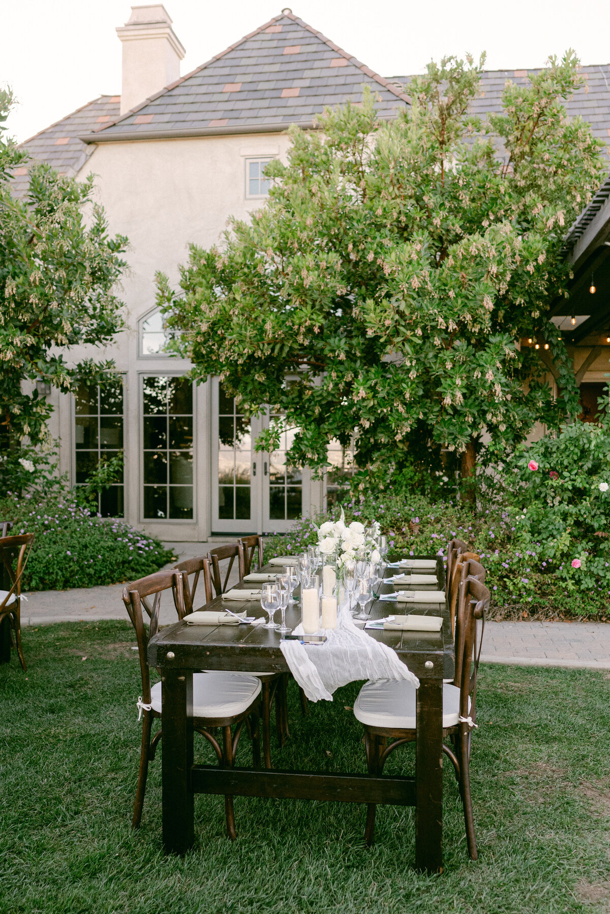 Experience Drew and Lauren’s elevated destination wedding at a private luxury estate in San Diego—where signature details included custom heirloom paper goods, Champagne towers at golden hour, and personalized welcome gifts. Captured with an editorial eye by internationally celebrated photographer Michael Asmussen, whose work spans Orange County, Palm Springs, Los Angeles, Tokyo, Las Vegas, and Seoul. Perfect for couples and planners seeking refined storytelling, couture styling, and timeless legacy imagery.