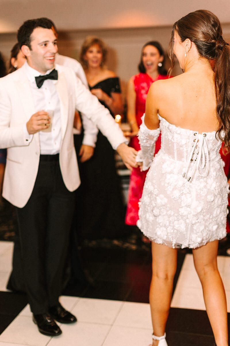evansville-country-club-black-and-white-reception44