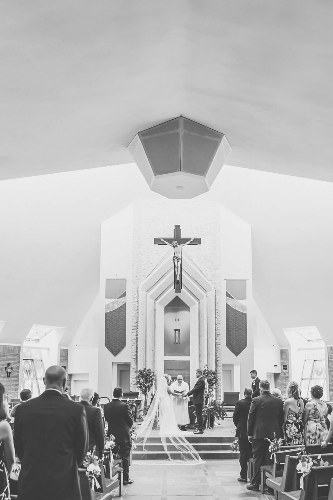 A chic black tie summer Shepherd's Hollow Golf Club Wedding