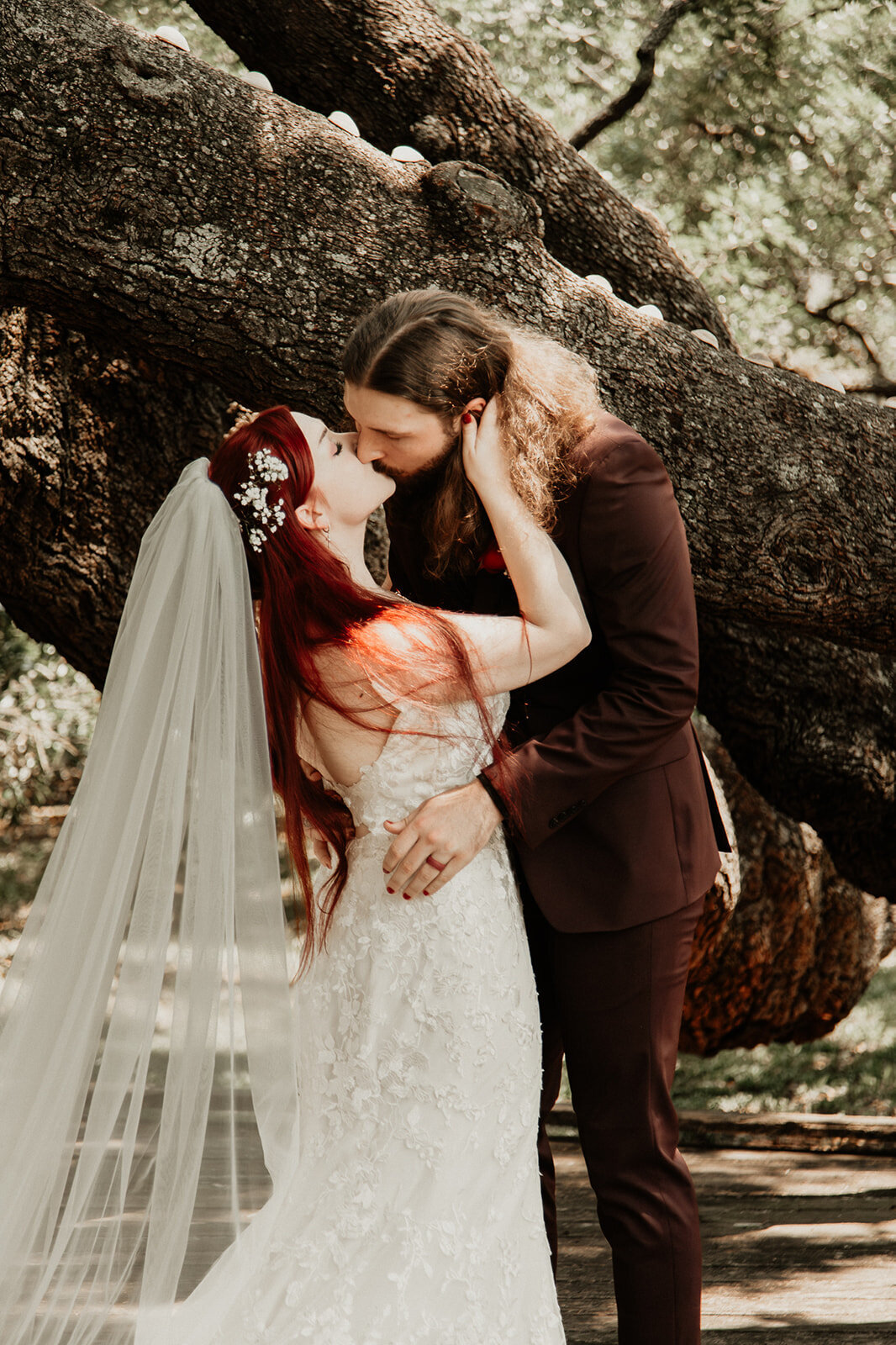 JessicaAccoPhotography - Rose & Jonah - Treaty Oak Elopement (15 of 78)