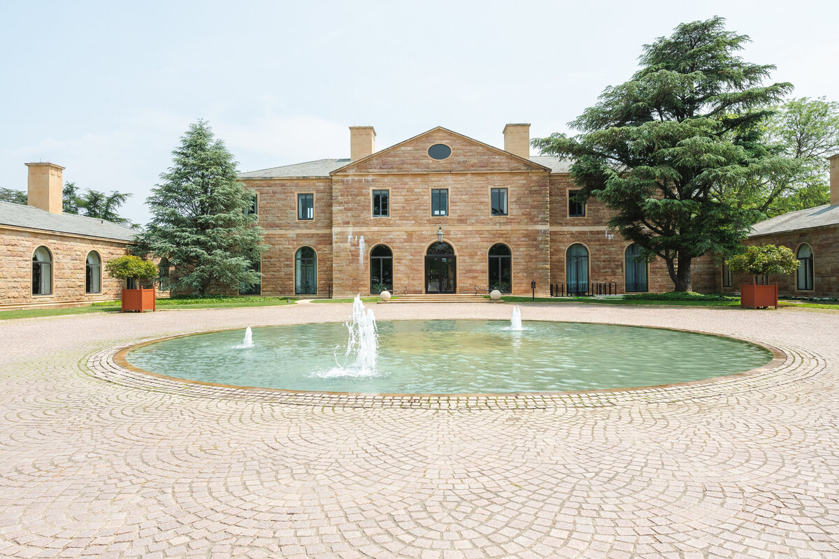 vintage italian villa castle in princeton new jersey wedding venue
