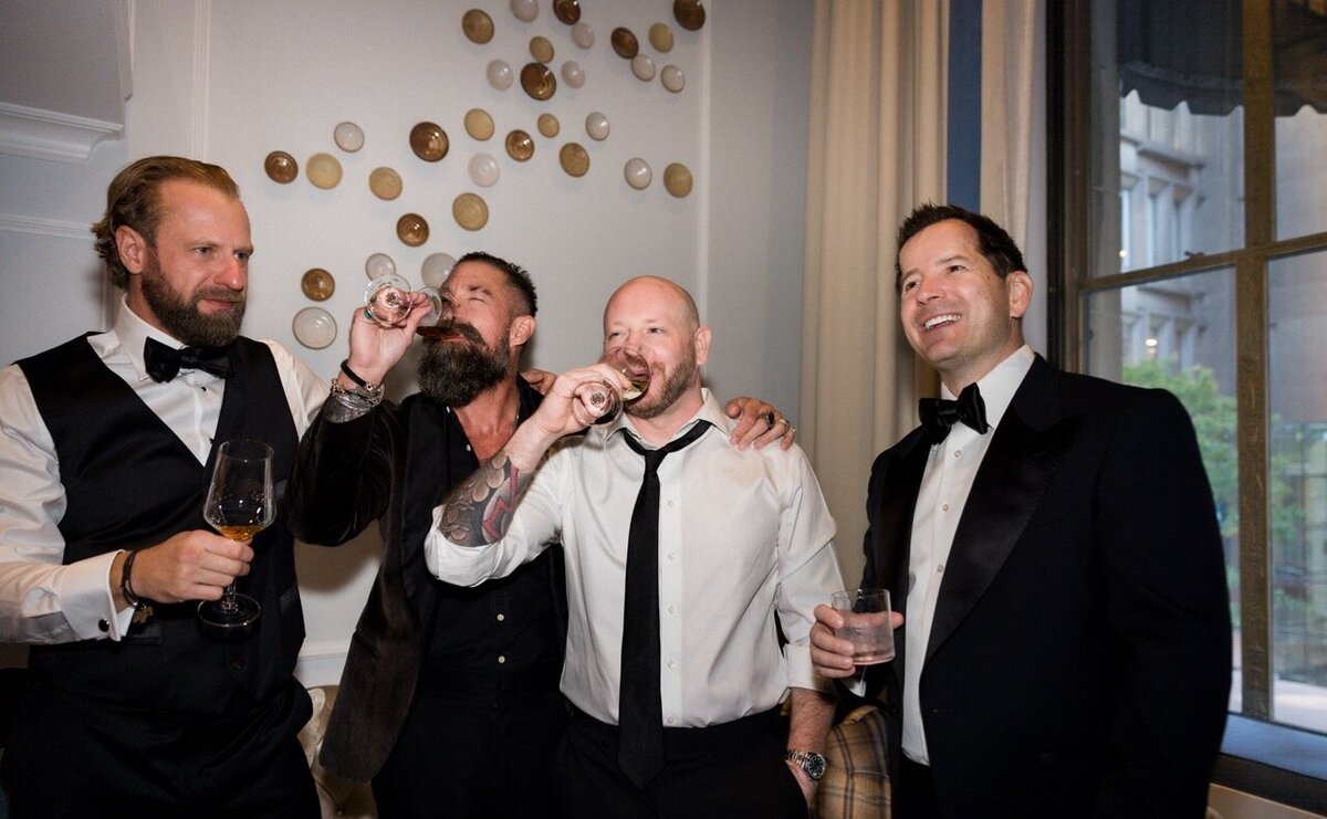 12024KateIlyaTheLanghamBostonHotelWeddingPhotosWeddingPhotosBostonSymulaMediaGroupBostonMassachusettsWeddingPhotographerNewEnglandWeddingPhotographyBostonWeddingPhotographerTrueToColorEditorialCinematic-66 Large