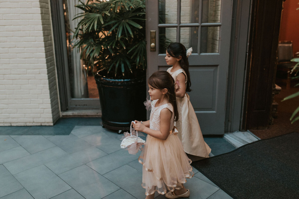 WELLING-FLORES.Wedding.EngineersClub-crmny-58