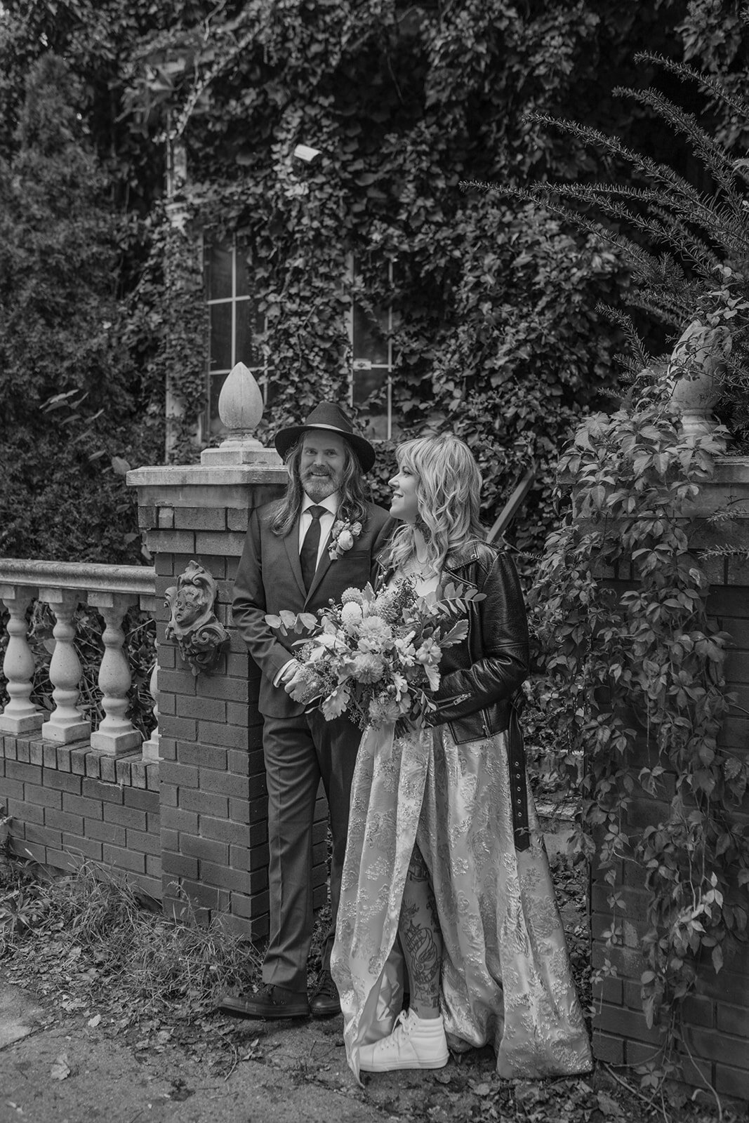 toronto-city-elopement-darling-mansion-wedding-photogrphy-intimate-modern-stylish-2474