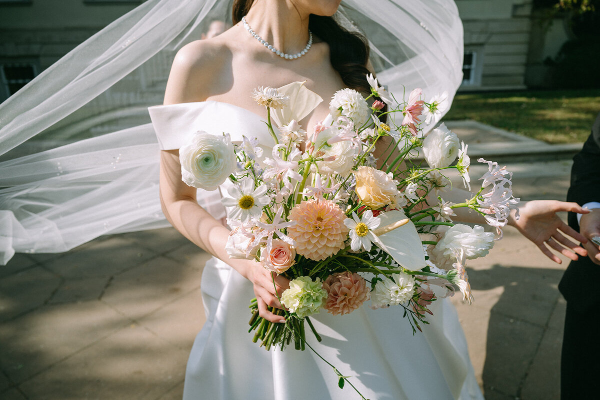 amy&james-weddingpreviews-48