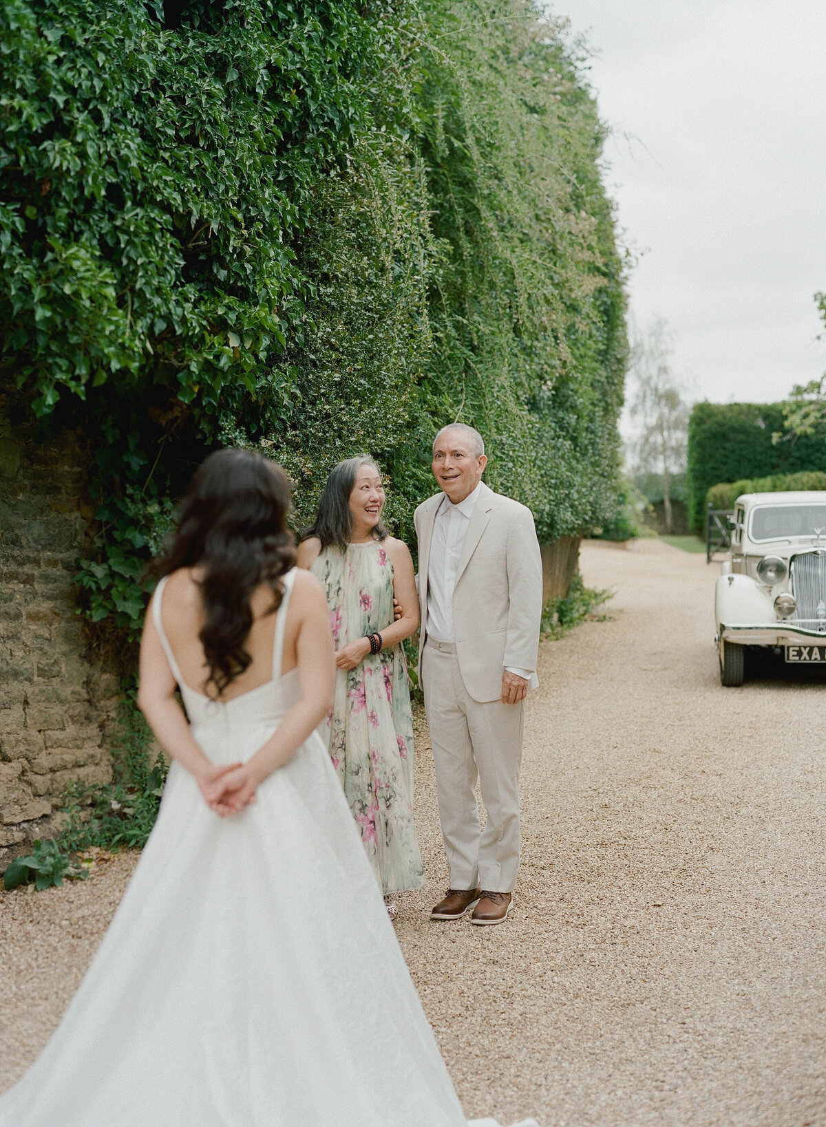 cotswolds-film-wedding-photographer-destination42