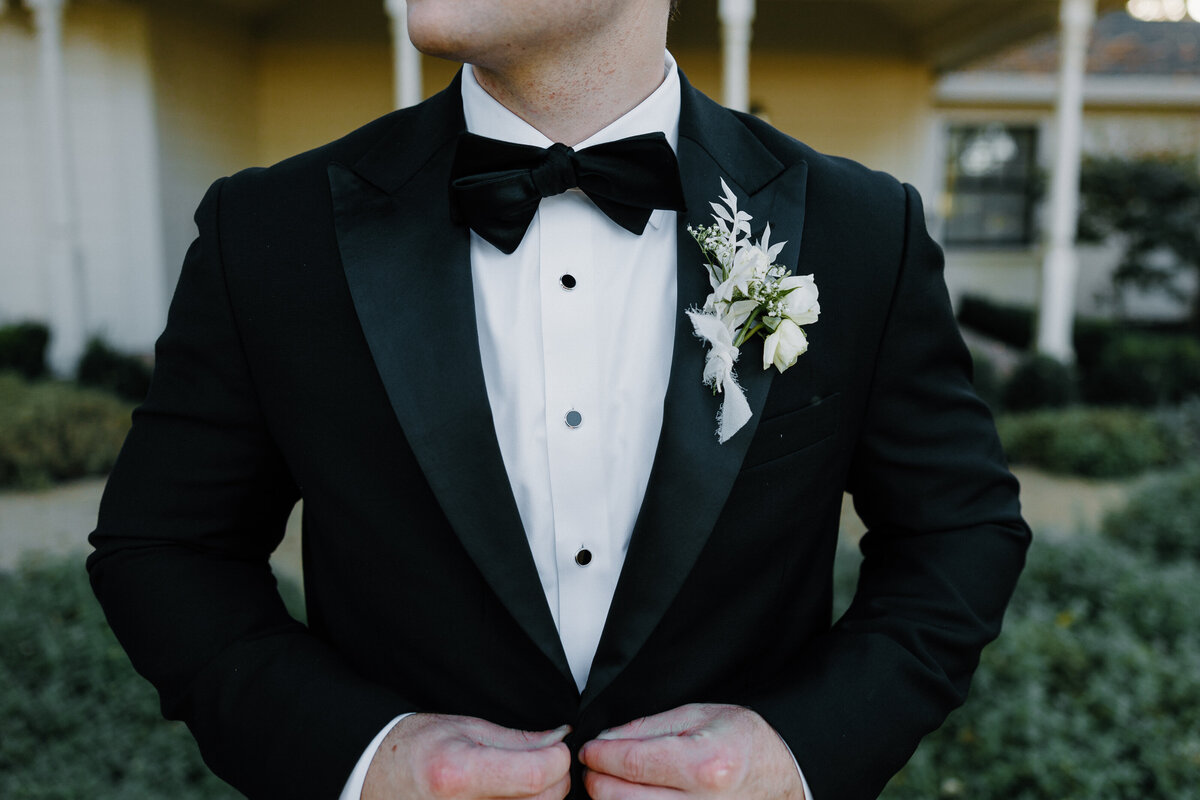 HannahandJoe-groom-6