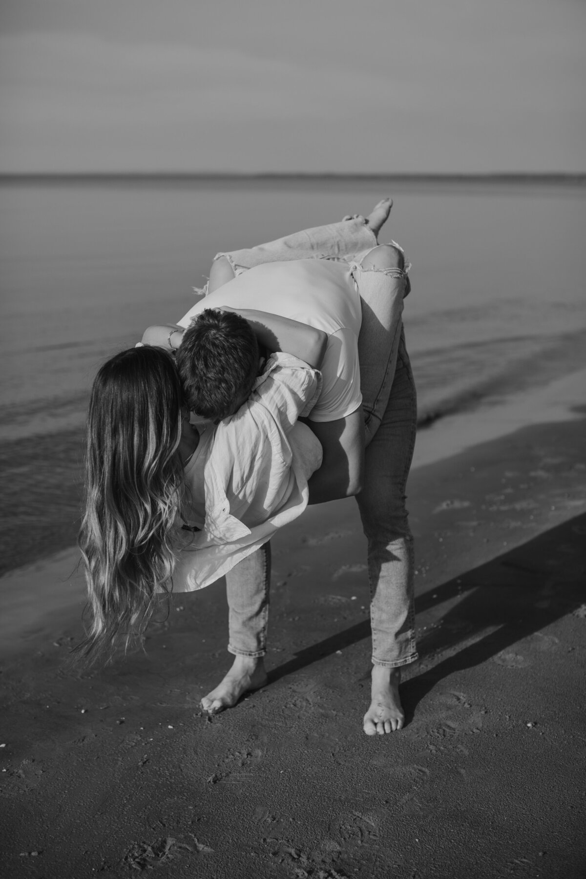 brooke-max-engagement-fall-autumn-wasaga-beach-sunset-barrie-lake-30