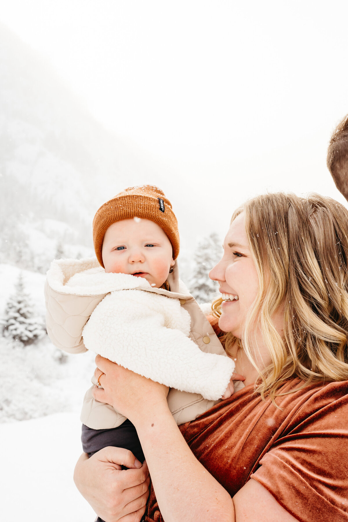 Sam-Murch-Photography-Ouray-Colorado-Winter-Family-Photography-20