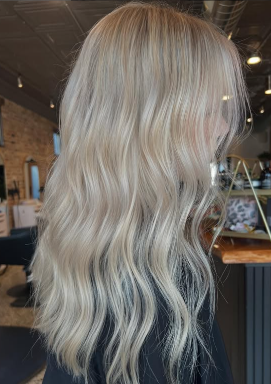 BLONDE HAIR COLOR BY SYDNEY