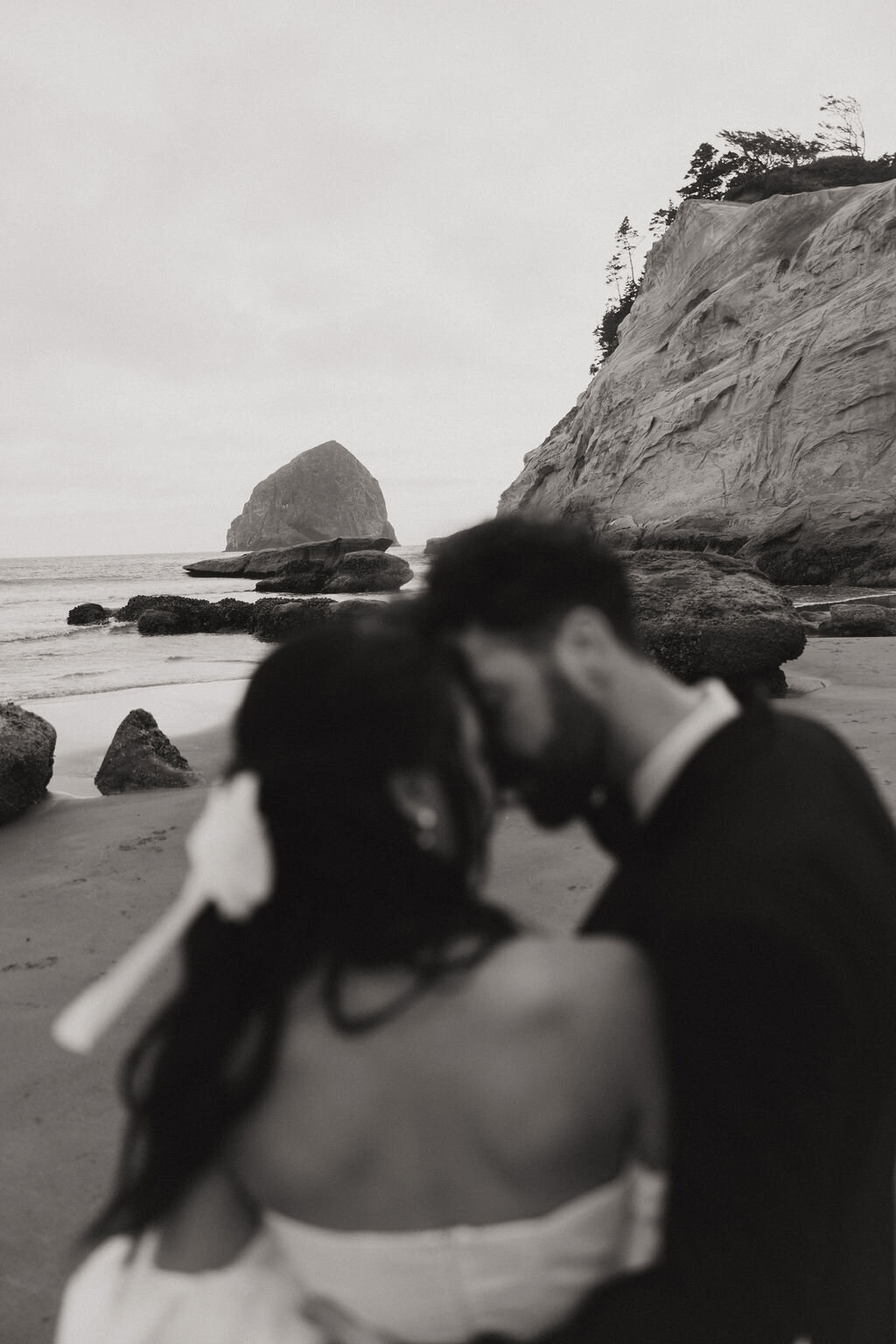OregonElopement|ORWeddingPhotographer|TravelWeddingPhotographer|PNW|DestinationPhotographer-166