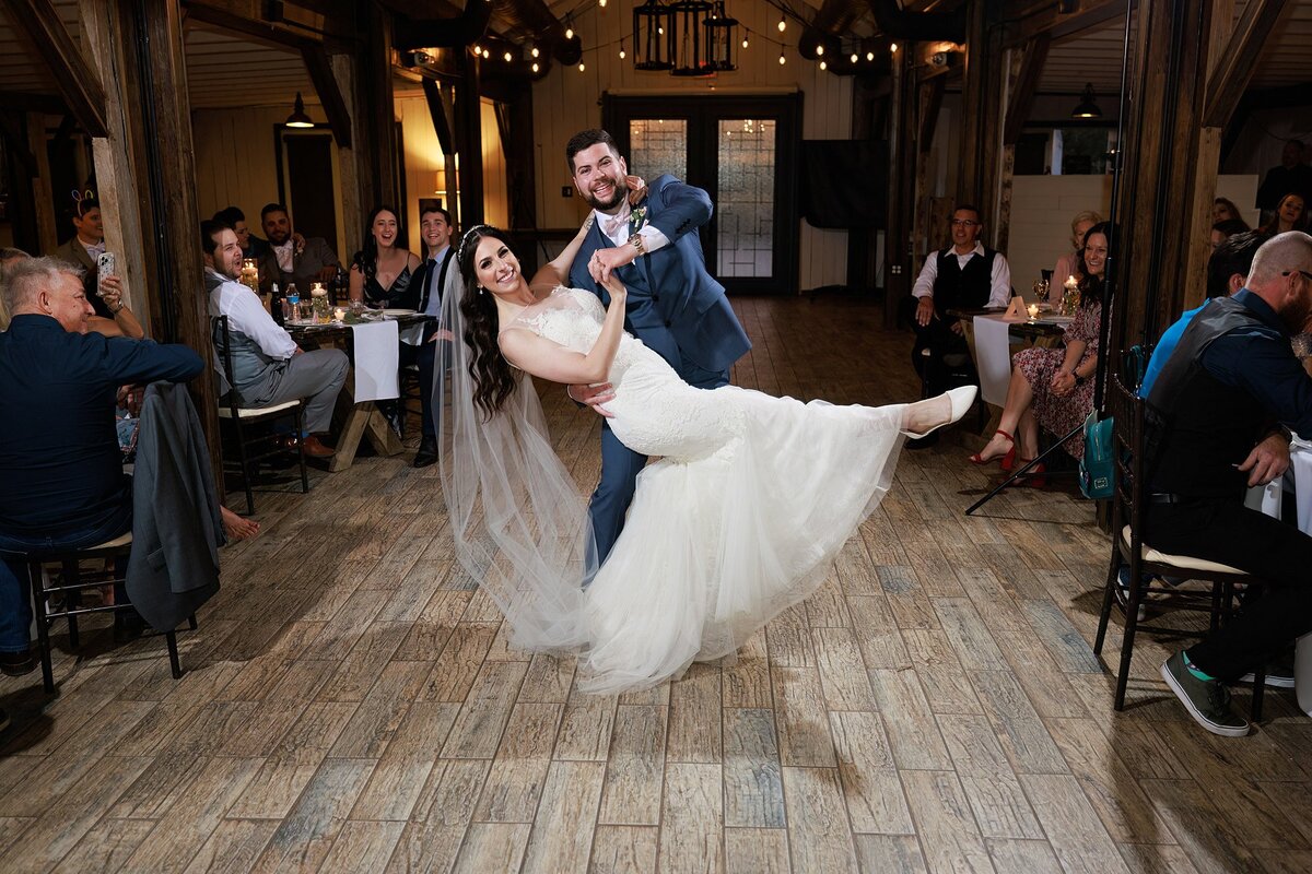 Windmill Winery Lake House Wedding (55)