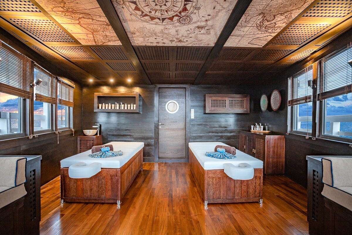 Zen Scubaspa Luxury Liveaboard Raja Ampat Spa Deck