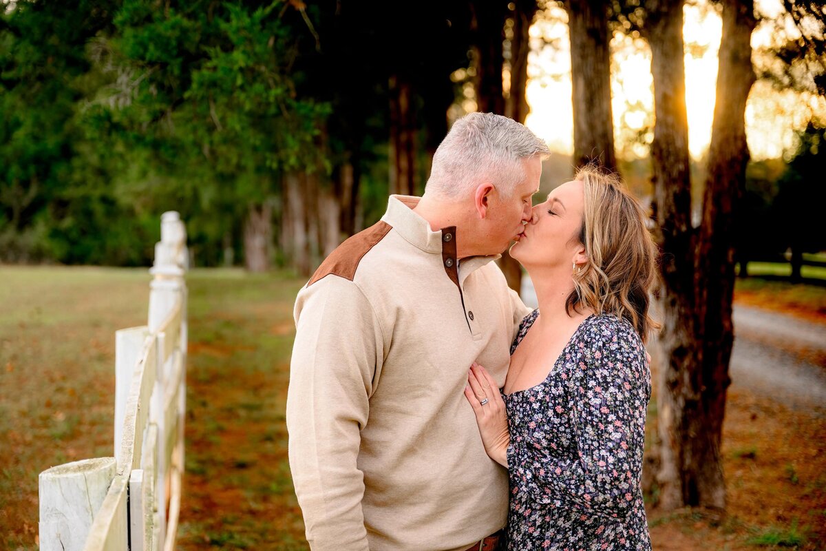Tobis-Timeless-Treasures-Charlotte-NC-Family-Photography-Fraziers-21