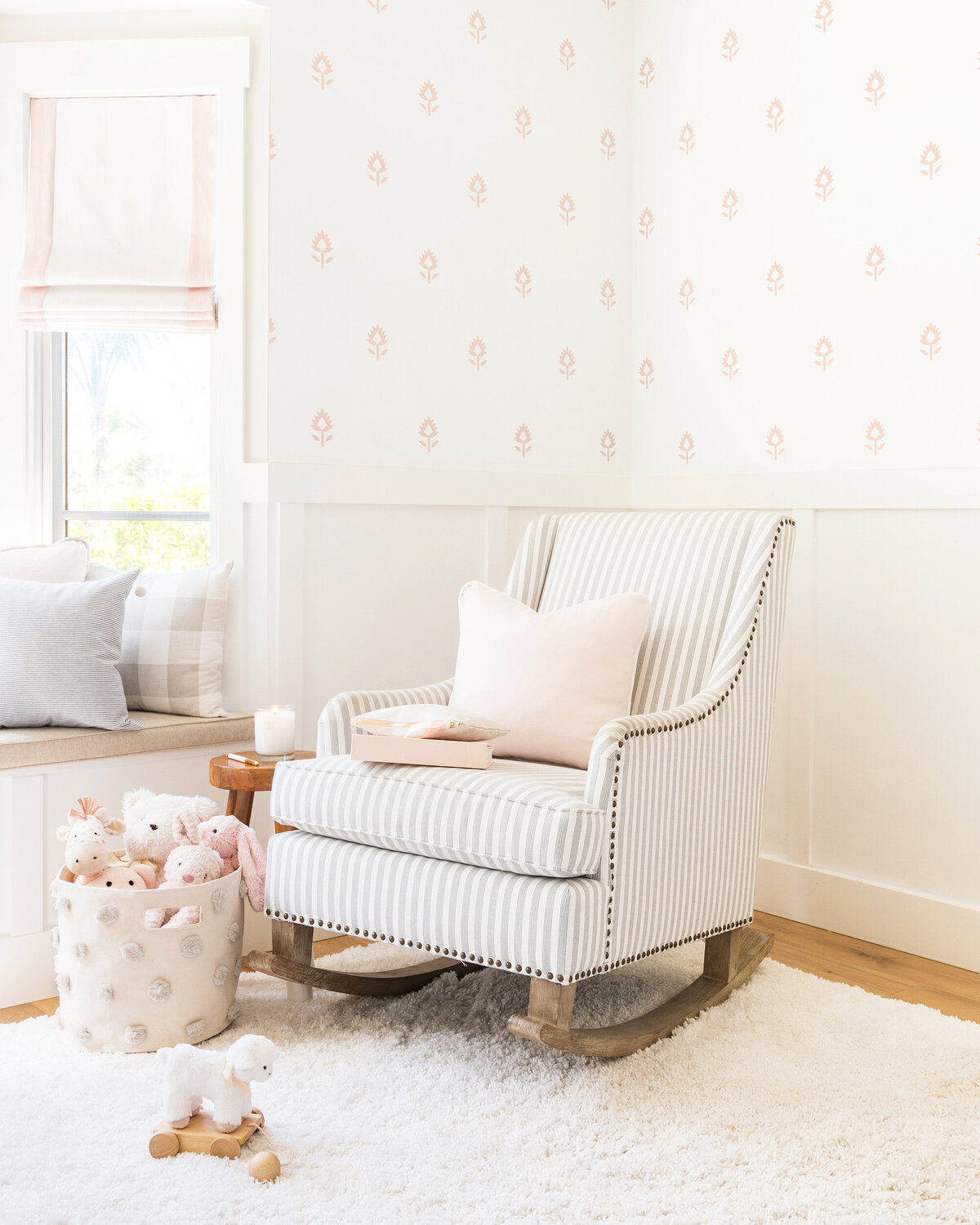 Nursery_Wallpaper_hero shot-web-2