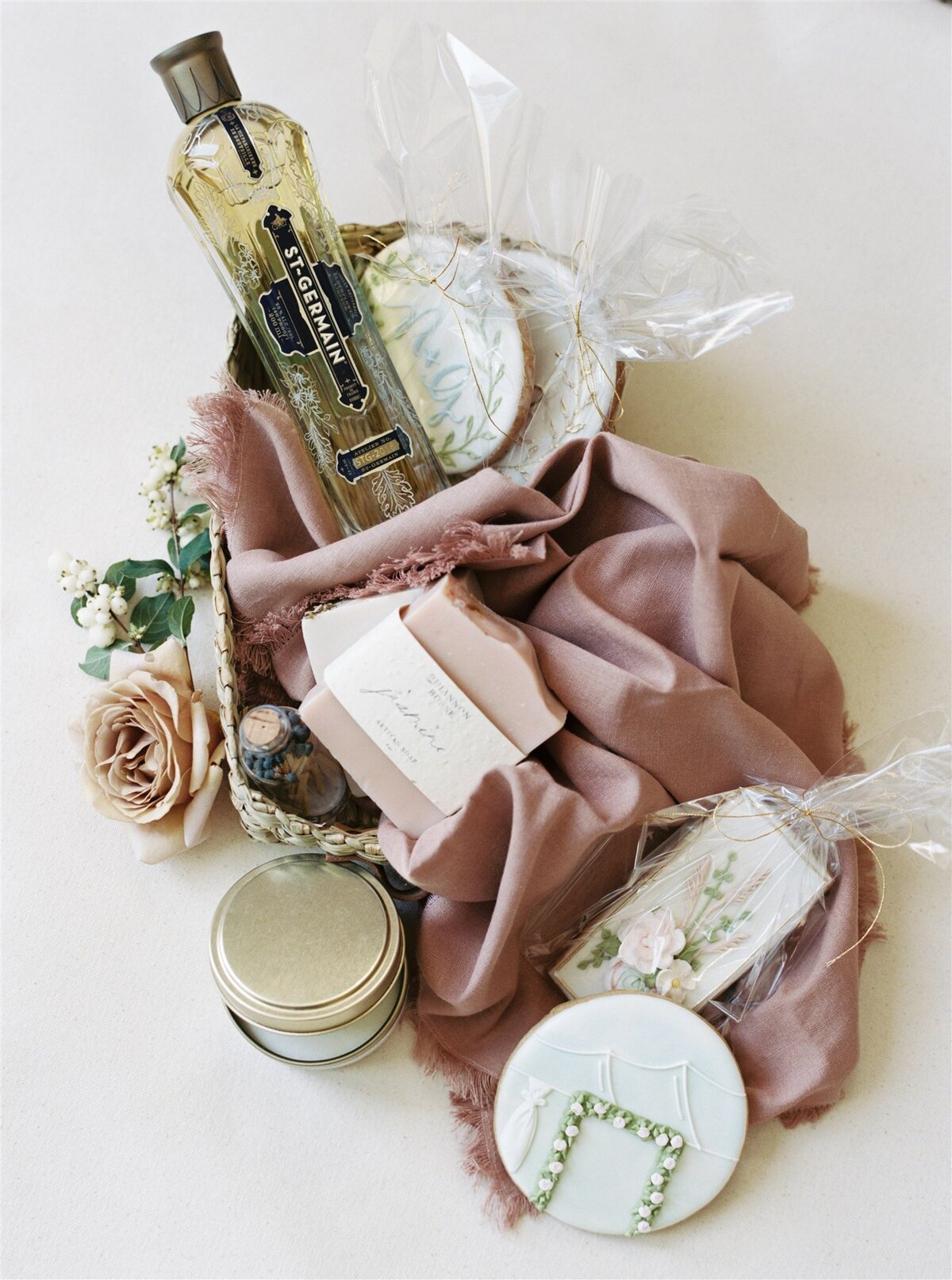 Best of Boston Wedding Planner - Private Estate Wedding in Newton, Weston, Watertown, MA-4