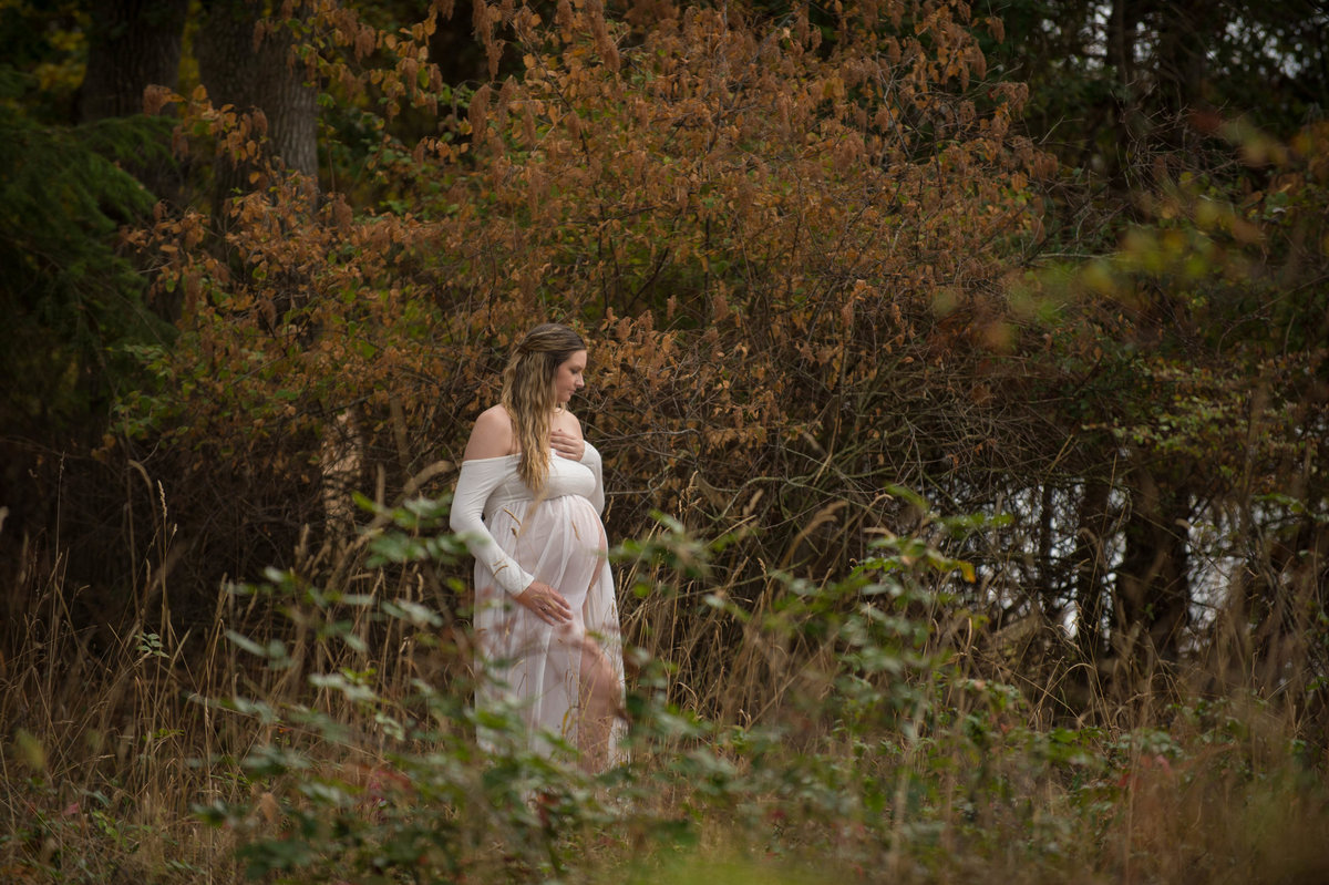 Kelowna Okanagan Maternity Photography Suzanne Le Stage-1