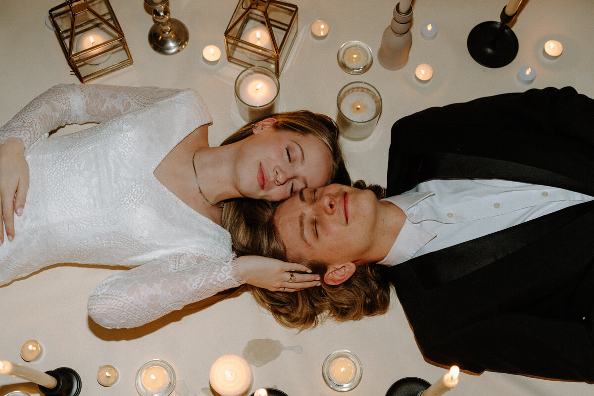 candlelight bridal photos