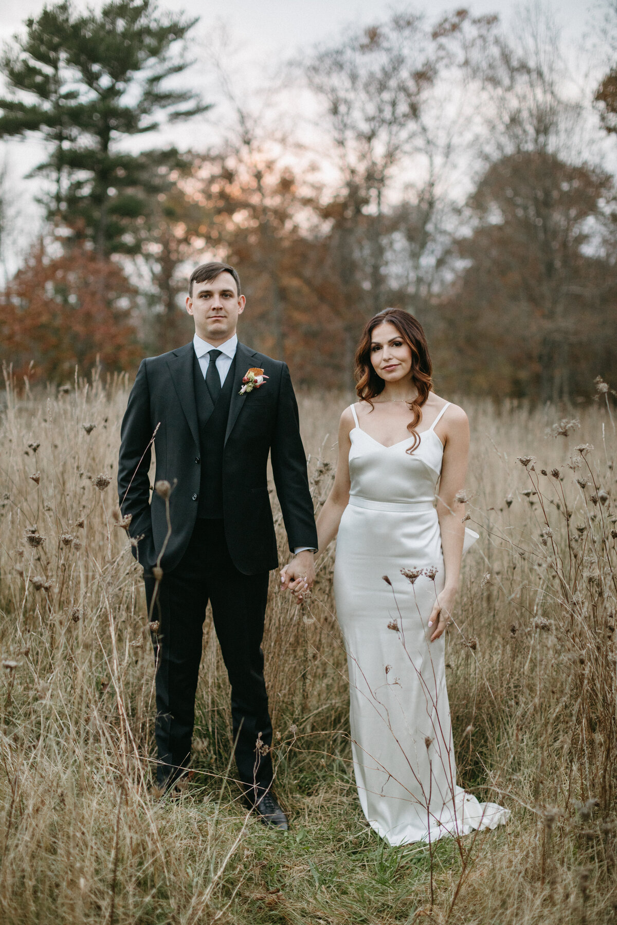 ct-bride-groom-elegant-smith-farm-garden-modern