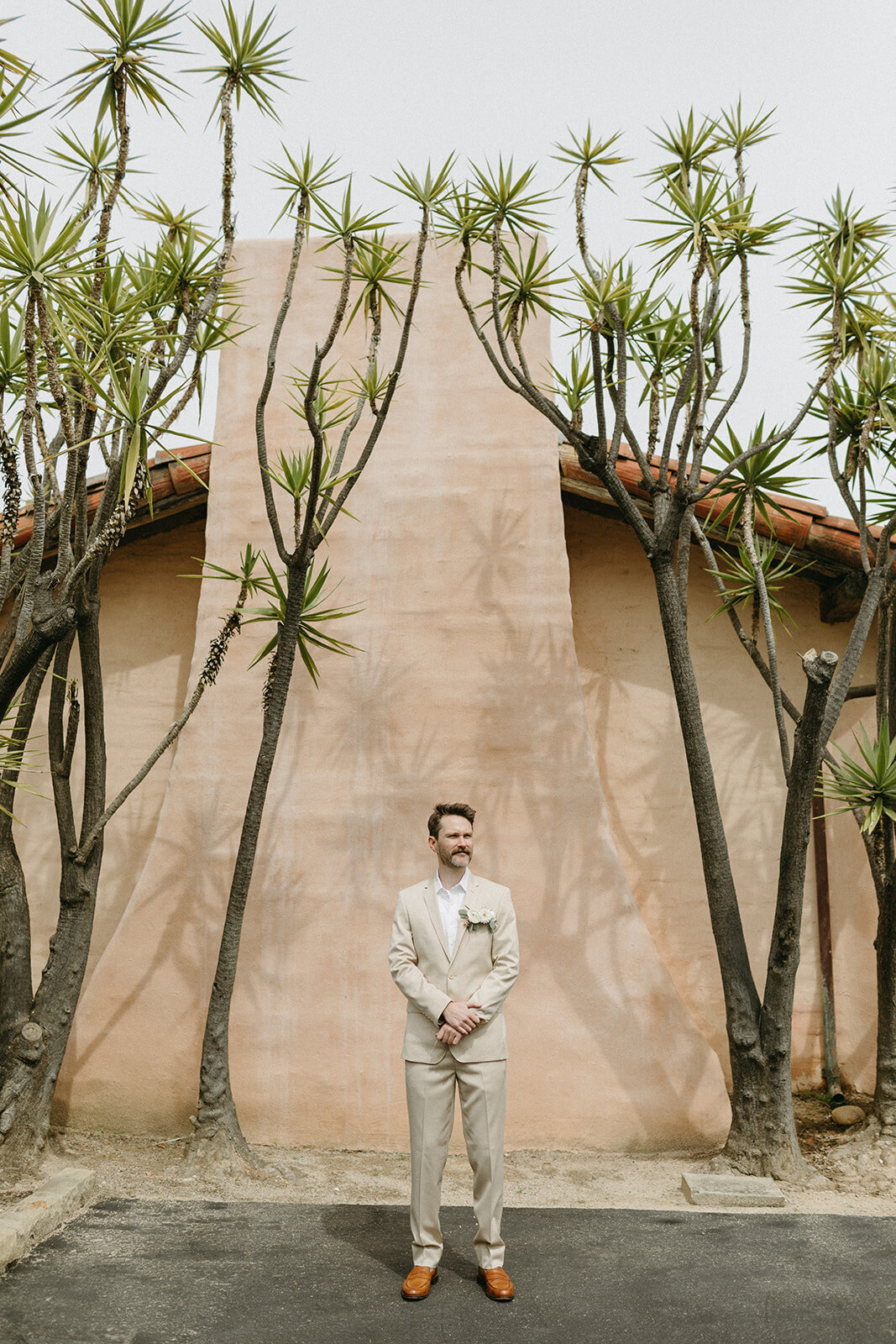 Dreamy-Outdoor-Wedding-Santa-Barbara-Historical-Museum-Megan-Rose-Events03