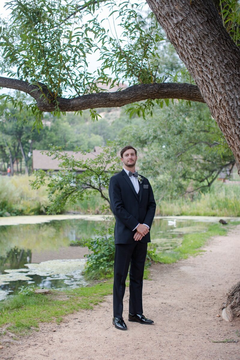 Fall September wedding Garden of the Gods Resort