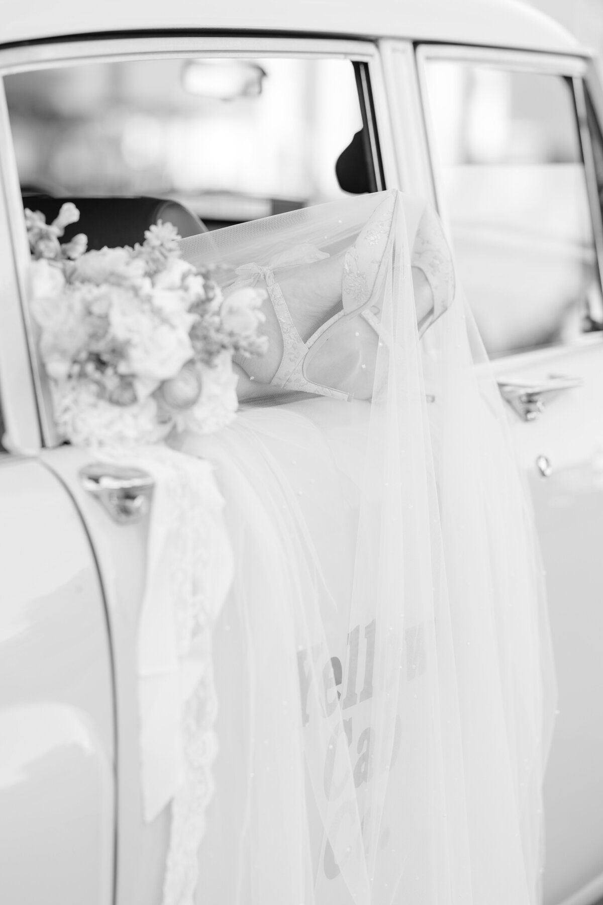cincinnati-wedding-photographer-145