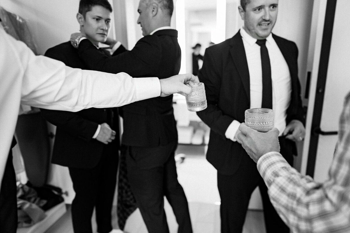 W9-Wedding-Photos-The-Pearle-Burlington-Lake-Ontario-Stephen-and-Oksana-2024-09-29-2500px-1047