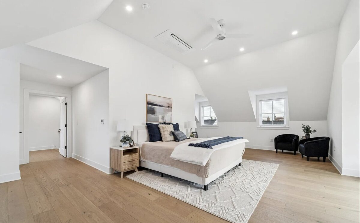 Kelly DeTommaso Elegant Transitions Ambler Unit A - Primary Bedroom 2