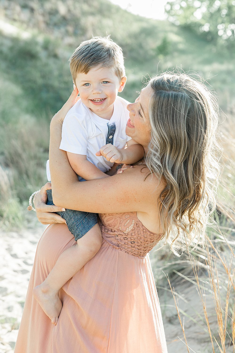 family-maternity-session-new-buffalo-lake-michigan-beach8