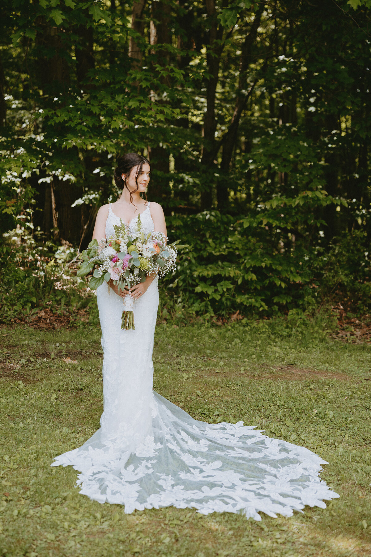 Rock&WanderPhotoCo-emily-and-tyler-hinckston-run-farm-wedding-4