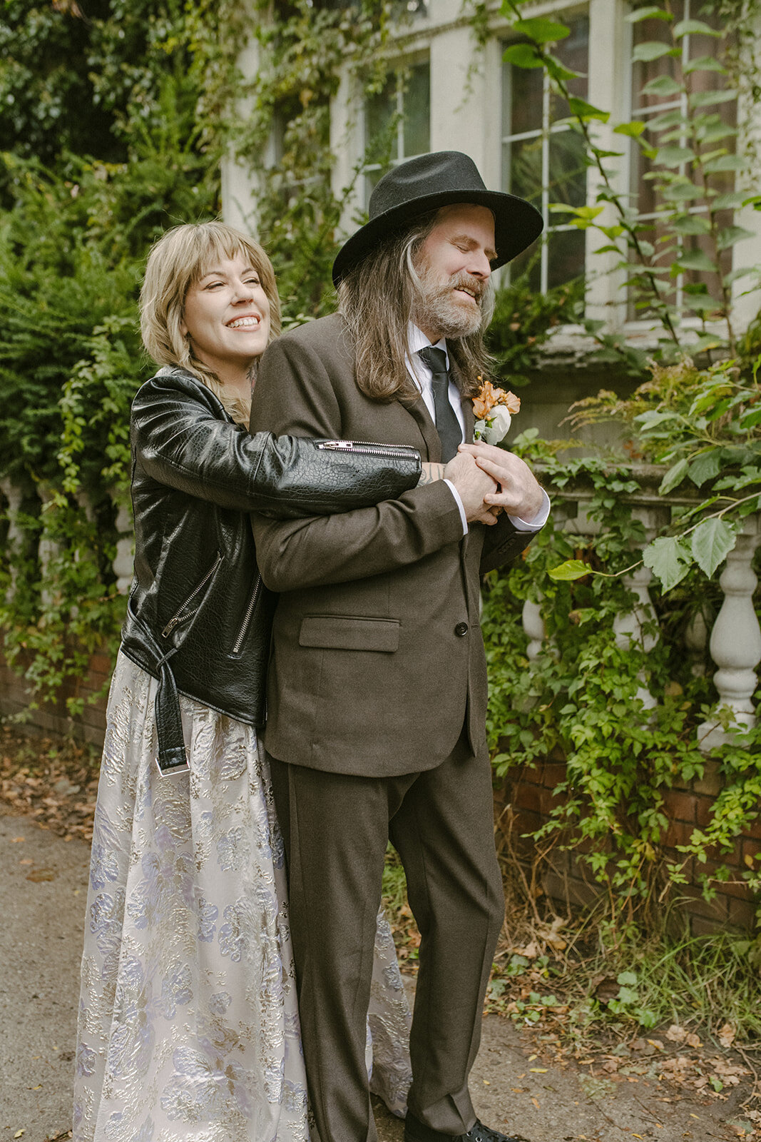 toronto-city-elopement-darling-mansion-wedding-photogrphy-intimate-modern-stylish-2457