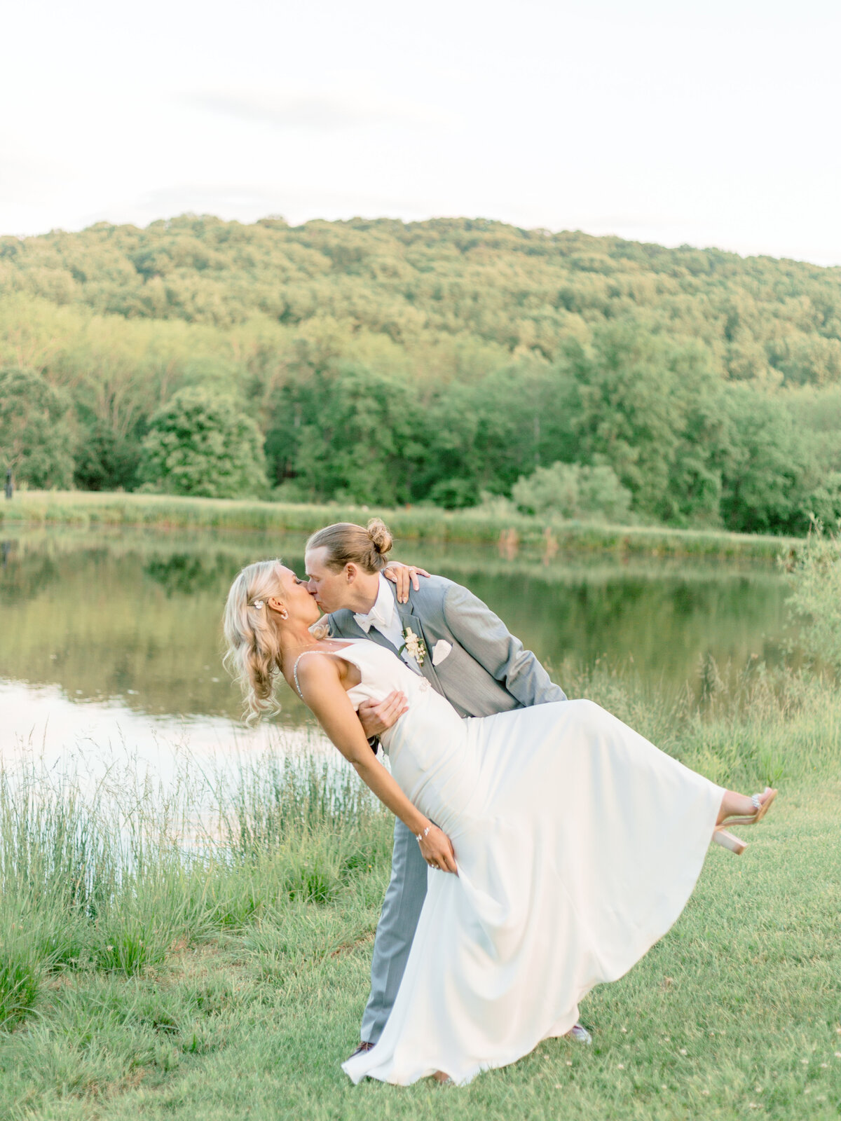 K+J_Hunt Valley Country Club_Luxury_Wedding_Photo_Clear Sky Images-119