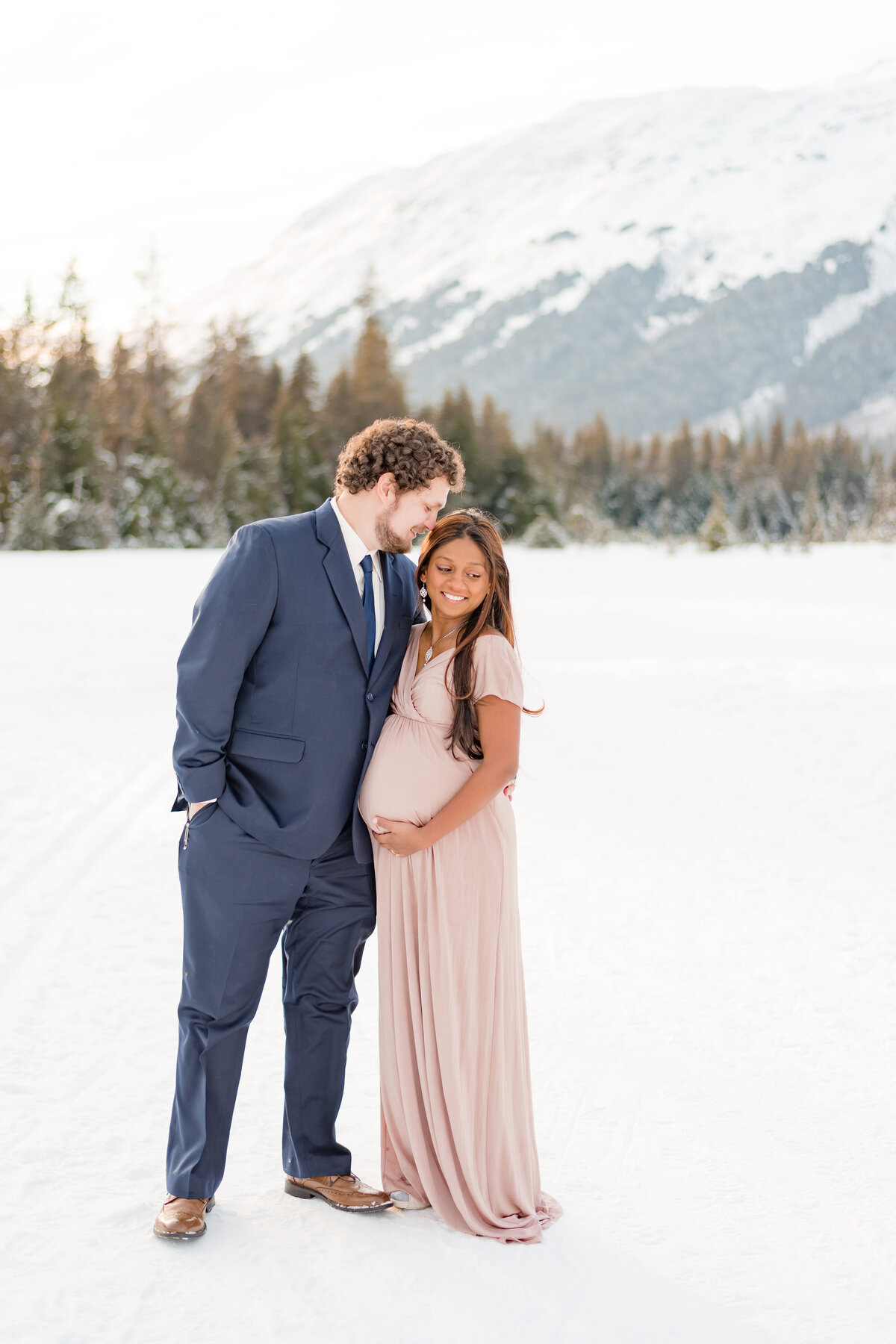 Alaska-Maternity-Photographer-4