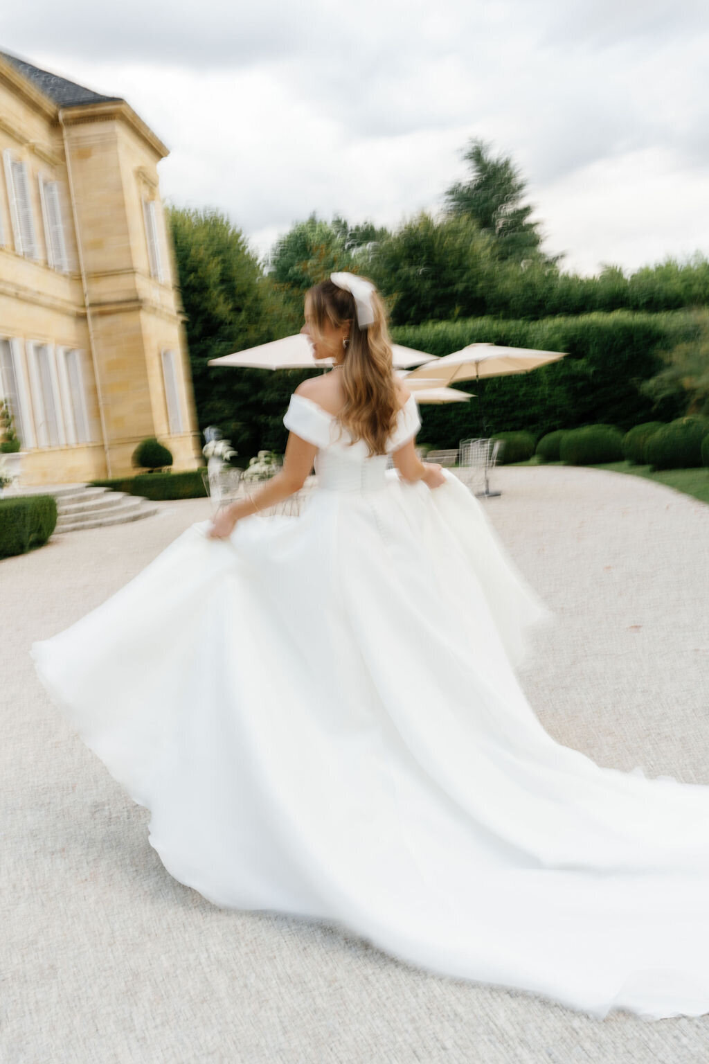 wedding-dress-chateau