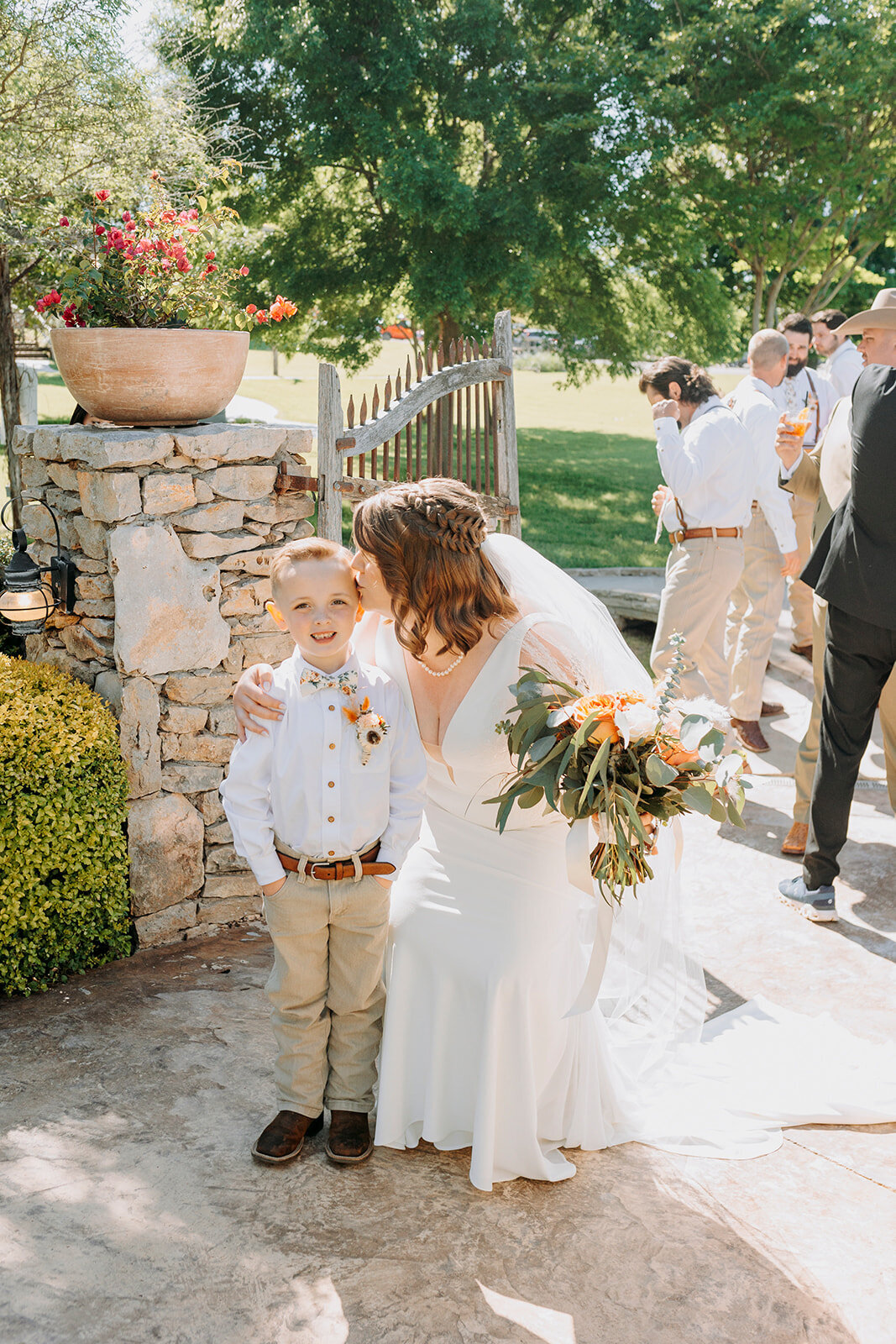 reTheBurrowWeddingPhotography-1005