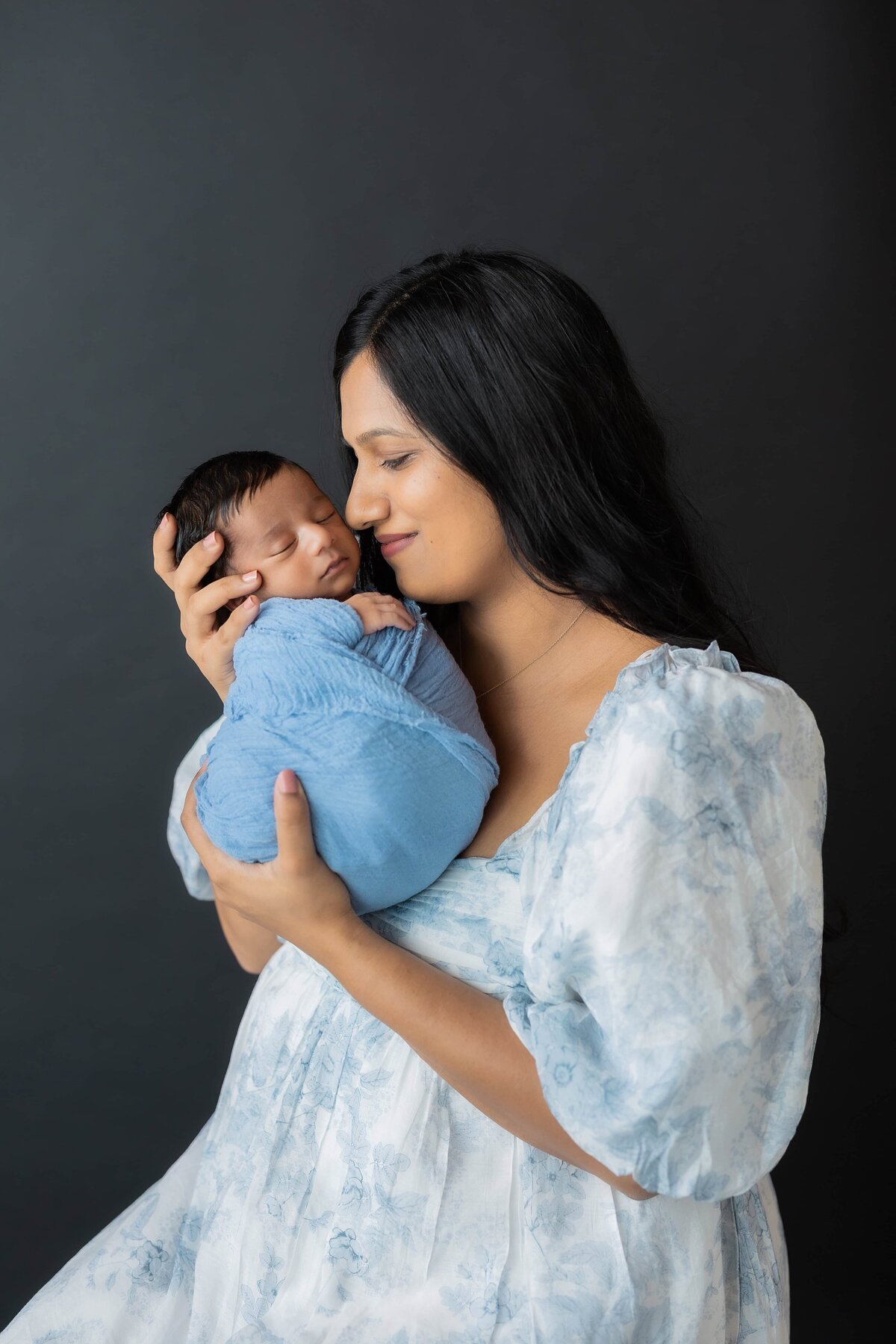 Best Newborn Photographers Seattle Bellevue Tacoma